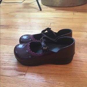 dansko size 33